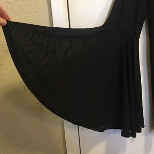 torrid Tops - Torrid sz 00 Mesh Bell Sleeve Top torrid Tops - Torrid sz 00 Mesh Bell Sleeve Top